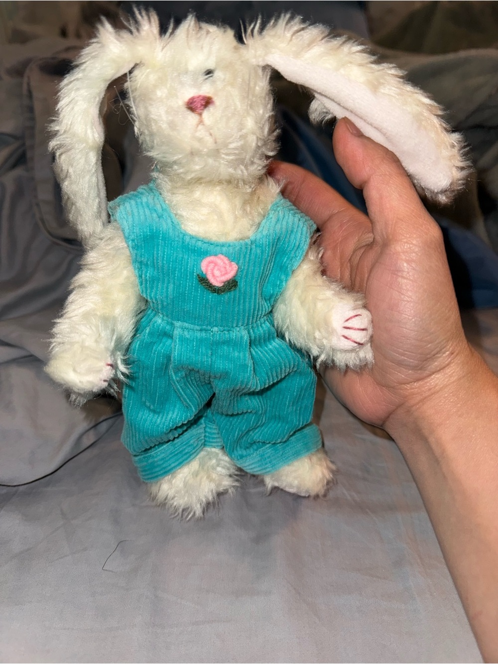 Vintage 1999 TY Classic Bunny Plush Rabbit Stuffed Animal